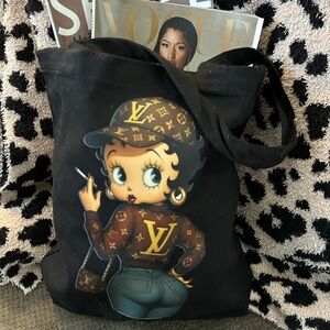 BETTY BOOP LV GRAPHIC TOTE